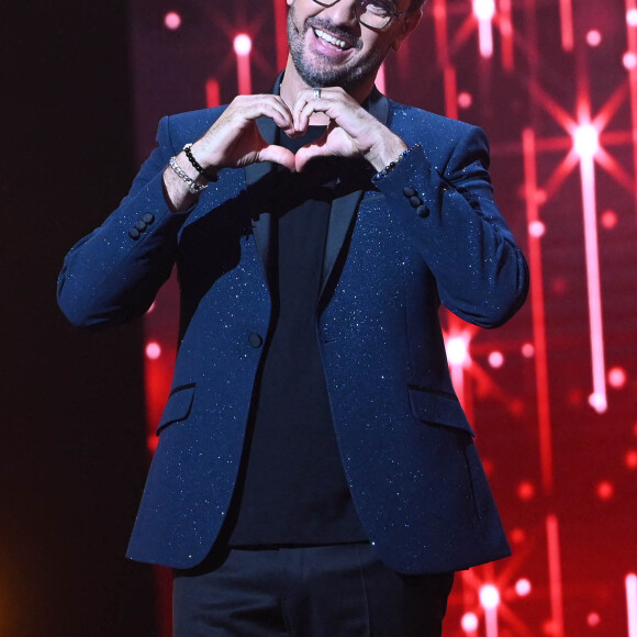 Exclusif - Jarry - Enregistrement de l'émission "Le Big Show", spécial Noêl, au Théâtre Marigny à Paris, présentée par Jarry, diffusée le 20 décembre à 21h10 sur France 2 © Coadic Guirec / Bestimage