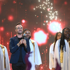 Exclusif - Jarry - Enregistrement de l'émission "Le Big Show", spécial Noêl, au Théâtre Marigny à Paris, présentée par Jarry, diffusée le 20 décembre à 21h10 sur France 2 © Coadic Guirec / Bestimage