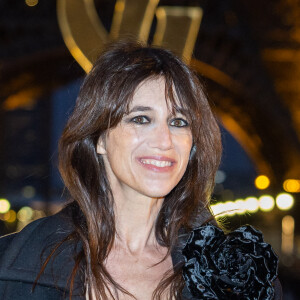 Charlotte Gainsbourg - Front row du défilé de mode Saint Laurent, Prêt-à-porter Printemps / Eté dans le cadre de la Fashion Week de Paris. © Olivier Borde / Bestimage