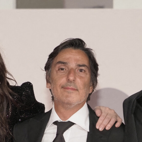 Charlotte Gainsbourg, son compagnon Yvan Attal et leur fils Ben à la première de "Les Choses Humaines" au 78ème Festival International du Film de Venise (Mostra), le 9 septembre 2021.