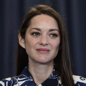 Marion Cotillard lors de la présentation de la pièce "Jeanne d'Arc au bûcher" au théâtre Royal à Madrid. Les responsables du Théâtre Royal de Madrid ont décidé de confier à Marion Cotillard le rôle principal de Jeanne d'Arc au bûcher, l'oratorio d'Arthur Honegger.