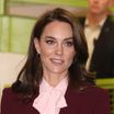 Kate Middleton, manteau XXL et bottines à talons : toujours aussi chic pour un hommage à Elizabeth II