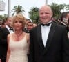 Philippe Etchebest et son épouse - Montée des marches du film "La conquête" - 64e festival de Cannes.