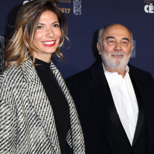 Gérard Jugnot et sa femme Patricia Campi - Photocall de la 42ème cérémonie des Cesar à la salle Pleyel à Paris, le 24 février 2017. © Dominique Jacovides - Olivier Borde / Bestimage 