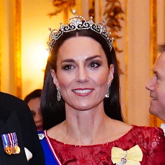 Catherine Kate Middleton, princesse de Galles - La famille royale d'Angleterre lors de la réception des corps diplômatiques au palais de Buckingham à Londres le 6 décembre 2022.