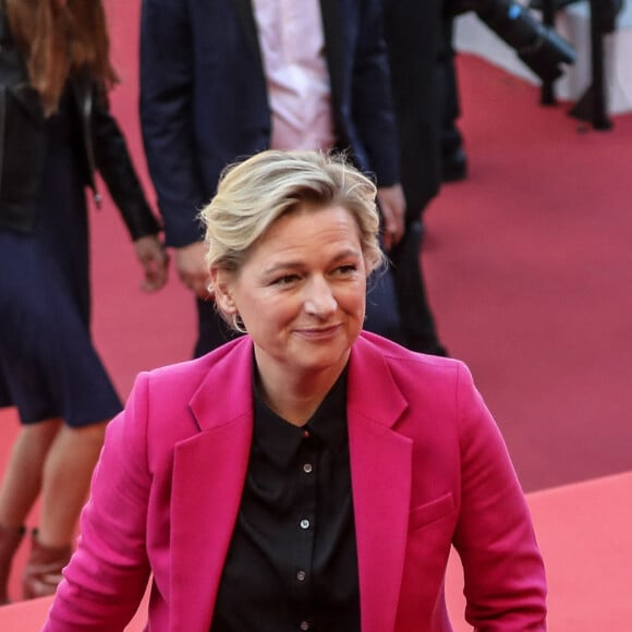 Anne-Élisabeth Lemoine - Montée des marches du film "Hors Normes" pour la clôture du 72ème Festival International du Film de Cannes. Le 25 mai 2019 © Jacovides-Moreau / Bestimage