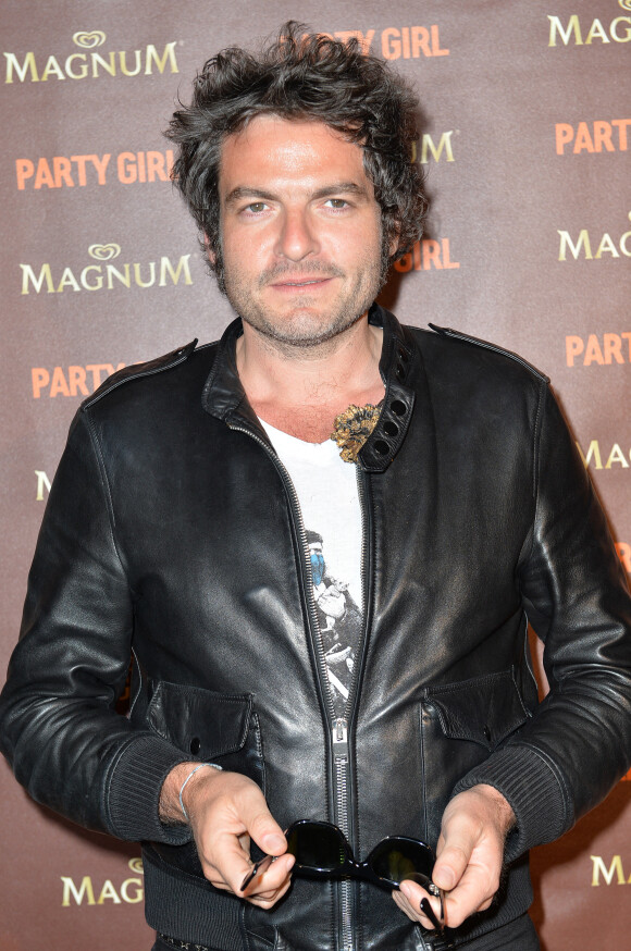 Le chanteur M (Matthieu Chedid) - Soirée du film "Party Girl" en compétition pour "un certain regard" sur la plage Magnum lors du 67ème festival international du film de Cannes à Cannes le 15 mai 2014.