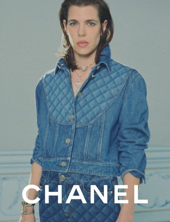 Charlotte Casiraghi pose pour la campagne automne hiver 2022 de Chanel. Paris. Le 27 juillet 2022.