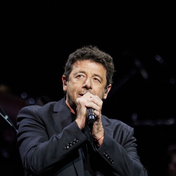 Exclusif - Patrick Bruel - Scène - Spectacle symphonique Claude Lelouch "D'un film à l'autre" au Palais des Congrès de Paris le 14 novembre 2022. © Moreau / Rindoff / Bestimage