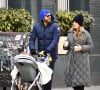 Exclusif - Blake Lively et son mari Ryan Reynolds se promènent avec leur fille Betty dans les rues de New York. Le 30 mars 2022.