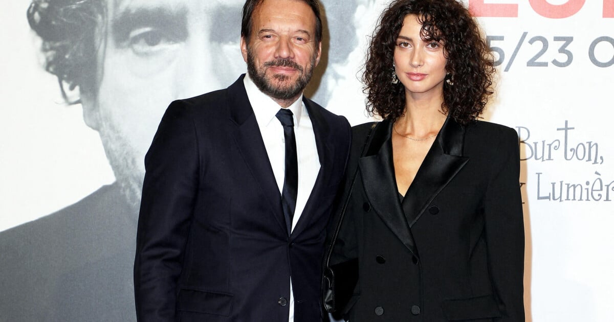 Samuel Le Bihan fou amoureux de sa sublime compagne Stefania, soirée de folie  pour le Nouvel An - Purepeople