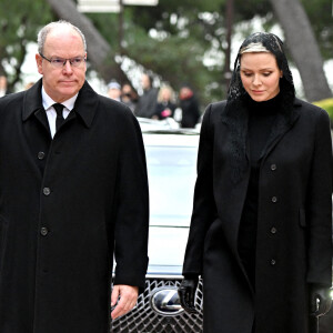 Charlène de Monaco, le prince Albert - Arrivées aux obsèques de l'ancien archevêque de la principauté de Monaco, Bernard Barsi en la cathédrale de Monaco. © Bruno Bebert/Bestimage