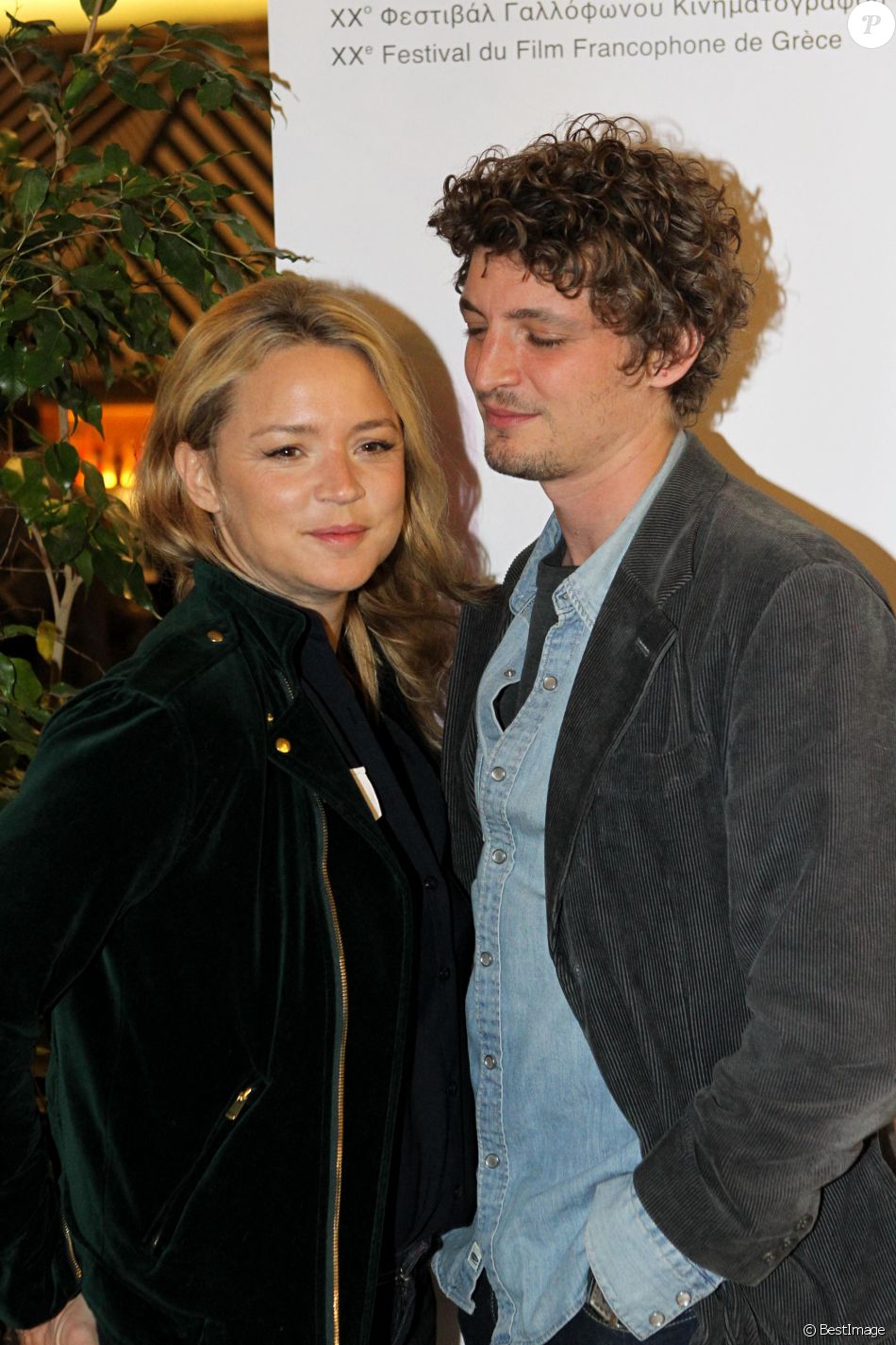 Virginie Efira et son compagnon Niels Schneider Première du film Un