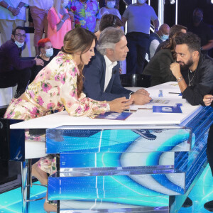 Exclusif - Delphine Wespiser (Miss France 2012), Jean-Michel Maire, Cyril Hanouna - TPMP (Touche Pas à Mon Poste) présenté par Cyril Hanouna, qui tente de réconcilier Sylvie Ortega, Loana Petrucciani et Eryl Prayer, diffusée en direct le 23 Septembre 2021 sur C8 - Paris le 23 Septembre 2021 © Jack Tribeca / Bestimage 