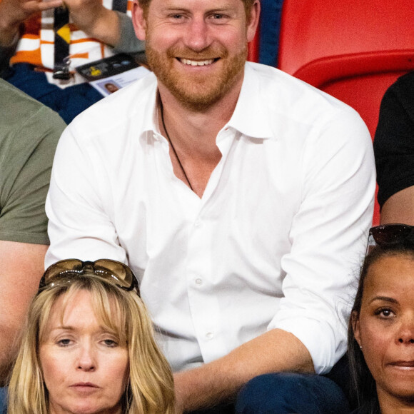 Le prince Harry, duc de Sussex, assiste à la dynamophilie lors de la 5ème édition des Jeux Invictus 2020 au Zuiderpark à La Haye, Pays-Bas, le 21 avril 2022. 