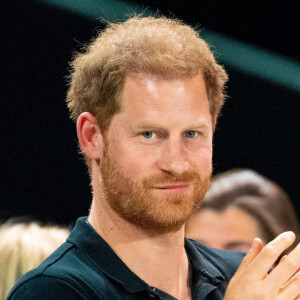 Le prince Harry assiste aux matchs de rugby en chaise roulante, au cinquième jour des Invictus Games à La Haye.