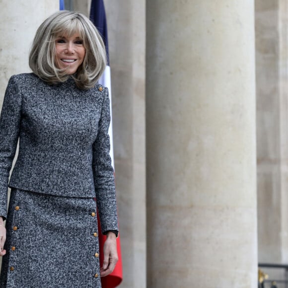 Brigitte Macron reçoit la première dame de l'Ukraine Olena Zelenska au palais de l'Elysée à Paris le 12 décembre 2022. © Stéphane Lemouton / Bestimage 