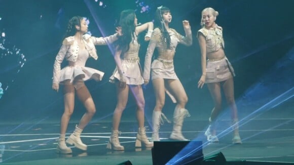 Le groupe de filles sud-coréen Blackpink en concert à l'O2 Arena de Londres, Royaume Uni, le 30 novembre 2022. 