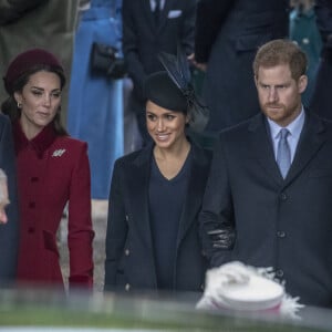 Le prince William, duc de Cambridge, Catherine Kate Middleton, la duchesse de Cambridge, Meghan Markle, duchesse de Sussex enceinte, le prince Harry La famille royale britannique se rend à la messe de Noël à l'église Sainte-Marie-Madeleine à Sandringham, le 25 décembre 2018. 