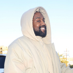 Exclusif - Kanye West (Ye) et sa compagne Juliana Nalu sont allés déjeuner à Los Angeles.