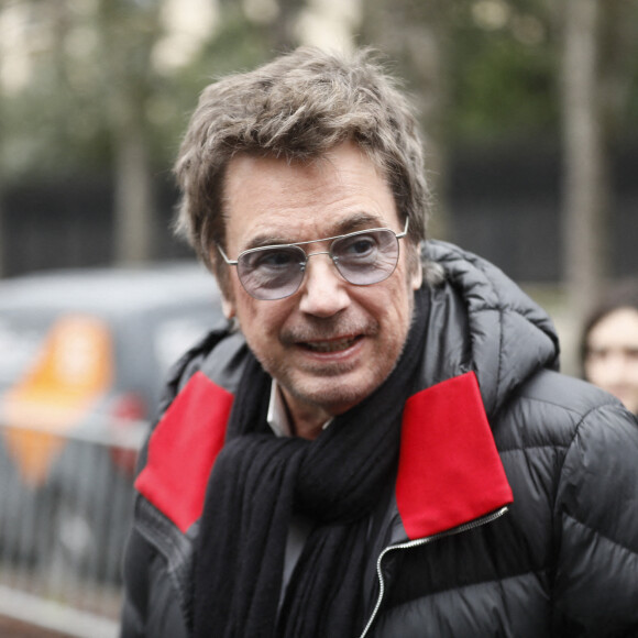 Jean-Michel Jarre - Arrivées à l'enregistrement de l'émission "Vivement Dimanche" au Studio Gabriel à Paris, France, le 10 janvier 2023, présentée par M.Drucker et diffusée le 15 janvier 2023 sur France 3. © Christophe Clovis/Bestimage 