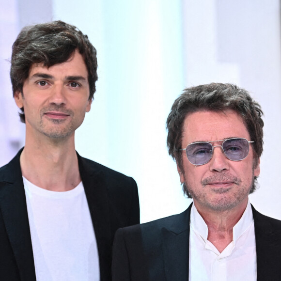 Exclusif - Jean-Michel Jarre et son fils David Jarre lors de l'enregistrement de l'émission "Vivement dimanche" au studio Gabriel, présentée par M.Drucker et diffusée sur France 3 le 15 janvier 2023. Paris, le 6 janvier 2023. © Guillaume Gaffiot / Bestimage 