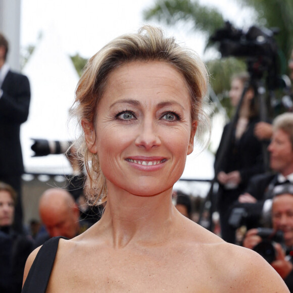 Anne-Sophie Lapix - Montée des marches du film "Ma Loute" lors du 69ème Festival International du Film de Cannes. Le 13 mai 2016. © Borde-Jacovides-Moreau/Bestimage 
