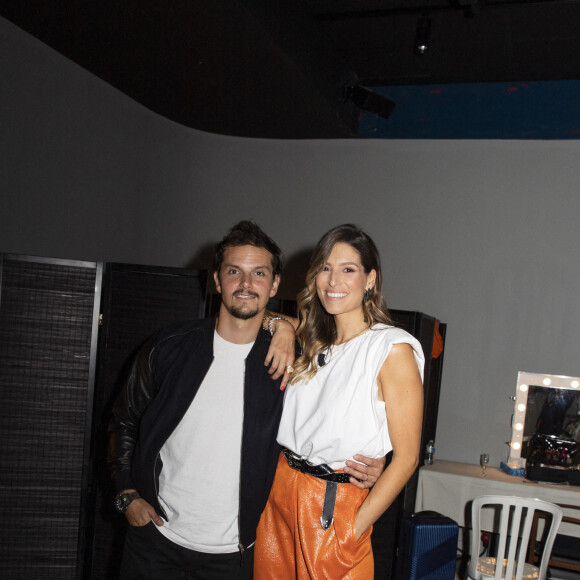 Exclusif -Juan Arbelaez et Laury Thilleman - Backstage de l'enregistrement de l'émission " Surprise Sur Prise ", présentée par L.Thilleman et D.Jack'sman, qui sera diffusée en prime time le 26 septembre sur France 2, au cours de laquelle certains invités ont pu revoir des séquences de la première version de l'émission dans laquelle ils étaient piégés, quelques années auparavant. Paris le 14 septembre 2020 © Jack Tribeca / Bestimage 