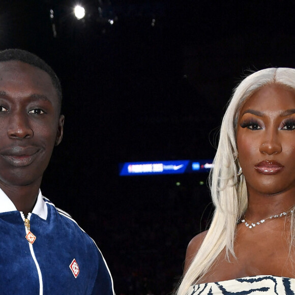 Khaby Lame et Aya Nakamura - People au match de Basketball Paris NBA 2023 entre les Pistons de Detroit et les Bulls de Chicago à l'Accor Arena Bercy le 19 janvier 2023. © Veeren/Bestimage