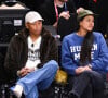 Pharrell Williams et sa femme Helen Lasichanh - People au match de Basketball Paris NBA 2023 entre les Pistons de Detroit et les Bulls de Chicago à l'Accor Arena Bercy le 19 janvier 2023.