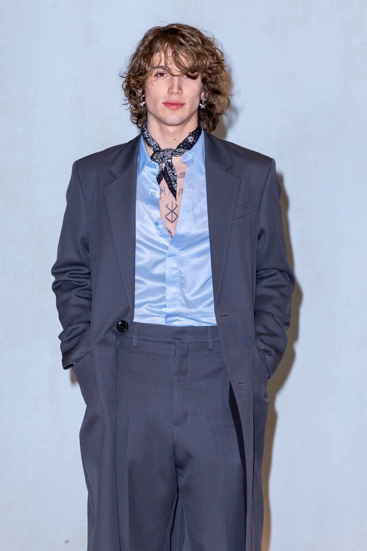 Photo Vinnie Hacker Photocall du défilé de mode Hommes "AMI" prêtà