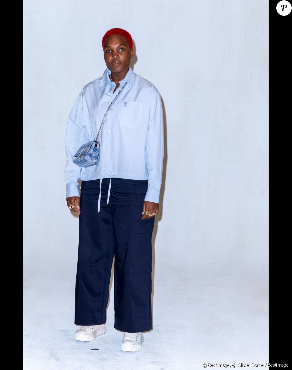 Arlo Parks - Photocall du défilé de mode Hommes "AMI" prêt-à-porter automne-hiver 2023/2024 lors de la fashion week de Paris. Le 19 janvier 2023 © Olivier Borde / Bestimage