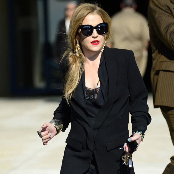 Exclusif - Lisa Marie Presley assiste aux obsèques de son grand-père, Joseph Beaulieu à Los Angeles.