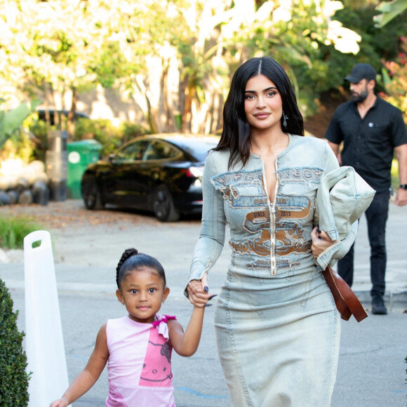 Exclusif - Kylie Jenner et sa fille Stormi à leur arrivée à l'événement 818 Tequila à Beverly Hills. Le 17 août 2022 