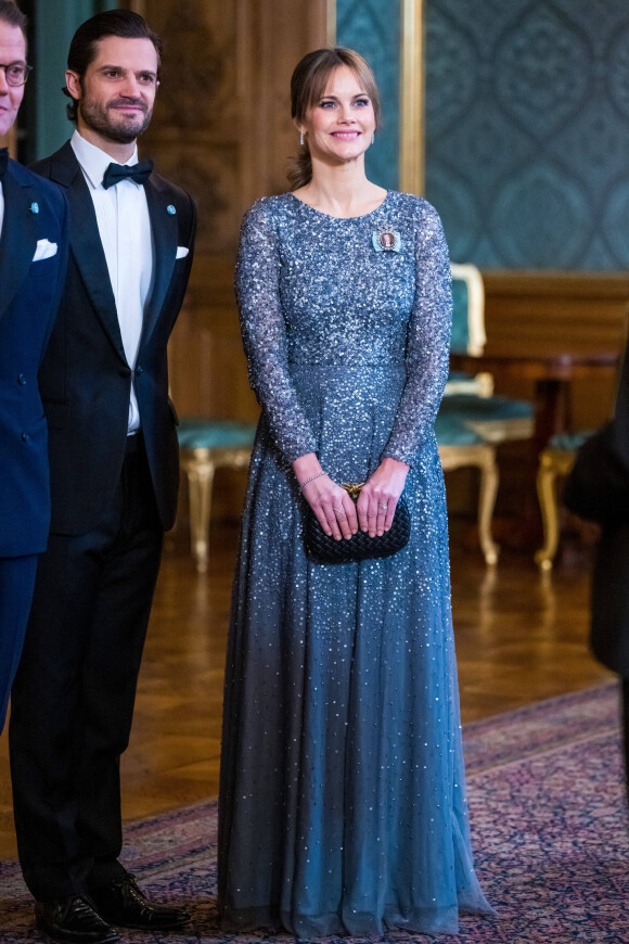 La princesse Sofia (Hellqvist) de Suède, Le prince Carl Philip de Suède, lors du dîner de gala annuel "Sverigemiddagen (dîner suédois)", suivi d'un concert dans la salle Rikssalen du palais royal à Stockholm, le 20 janvier 2023.