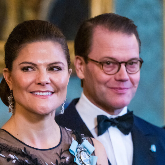 La princesse Victoria de Suède, Le prince Daniel de Suède, lors du dîner de gala annuel "Sverigemiddagen (dîner suédois)", suivi d'un concert dans la salle Rikssalen du palais royal à Stockholm, le 20 janvier 2023.