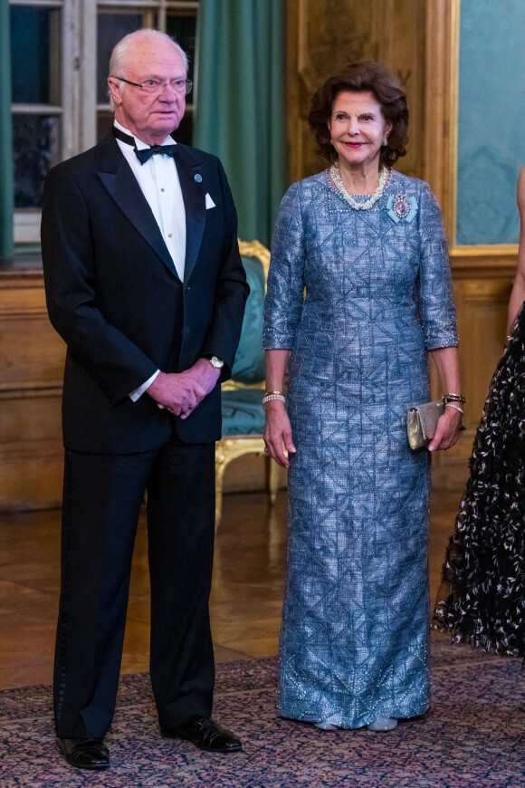 Le roi Carl XVI Gustav de Suède, La reine Silvia de Suède, lors du dîner de gala annuel "Sverigemiddagen (dîner suédois)", suivi d'un concert dans la salle Rikssalen du palais royal à Stockholm, le 20 janvier 2023.