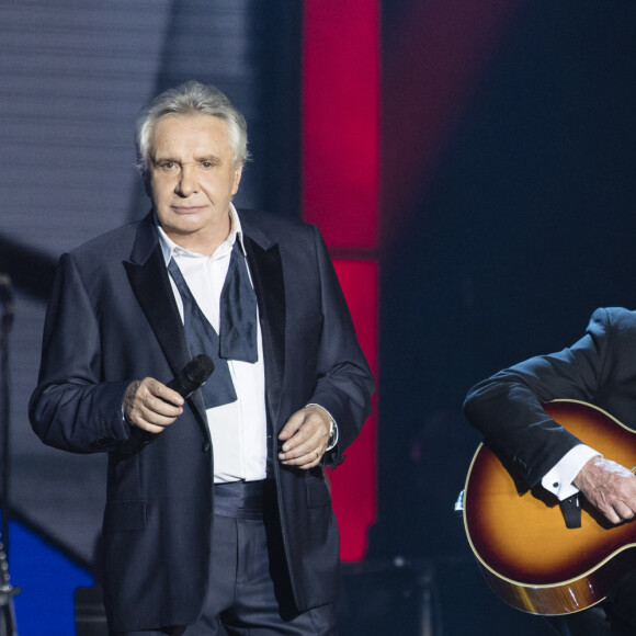 Exclusif - Pierre Billon - Michel Sardou en concert à la Seine Musicale, jusqu'au 7 janvier 2018 et les 14 et 15 mars, pour sa dernière tournée "La dernière danse" à Boulogne-Billancourt. Le 26 décembre 2017. La tournée se poursuivra en France jusqu'à fin mars 2018, et se terminera avec deux ultimes représentations les 23 et 24 mars à la Seine Musicale © Pierre Perusseau / Bestimage 