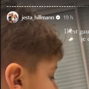 Juliann, le fils de Jesta Hillmann en train de peindre