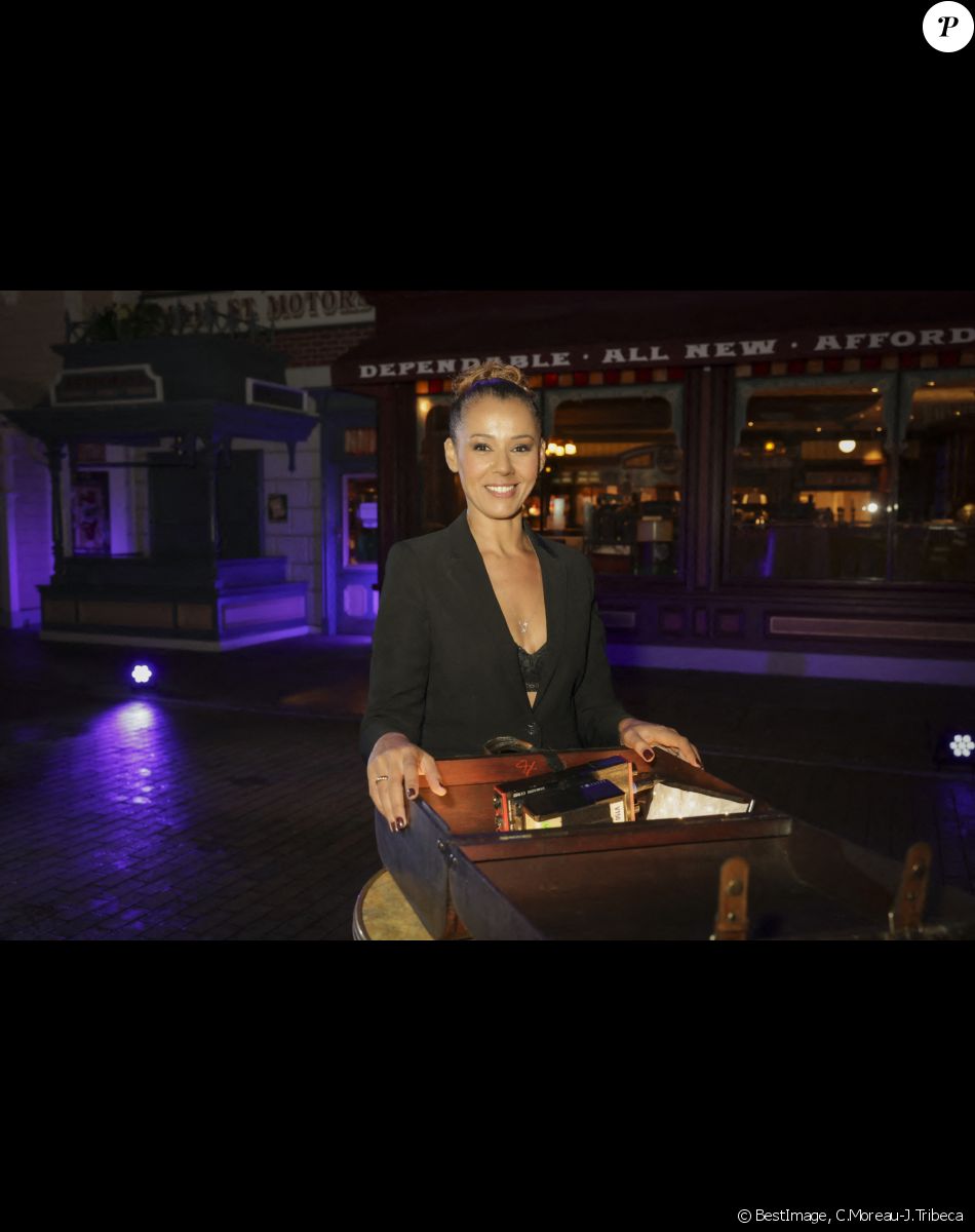 Exclusif - Chimène Badi - Jour 3 - Tournage de l'émission "Nuit magique dans le monde de Disney" à Disneyland Paris, diffusée le 27 décembre sur M6. Le 9 septembre 2022 © C.Moreau-J.Tribeca / Bestimage