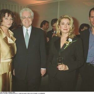 Lionel Jospin et sa femme aux côtés de Catherine Deneuve et son fils Christian Vadim