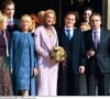 Mariage de Romain Sardou avec Francesca Gobbi à Paris, en présence de Babette (Elisabeth) Haas, Michel Sardou, Ivana Gobbi, Davy Sardou et Cynthia Sardou en 1999