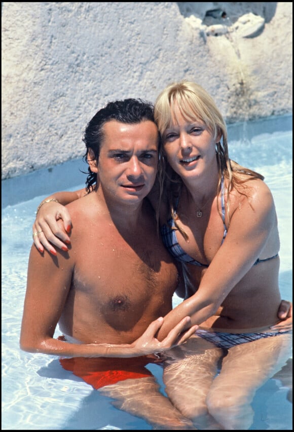 Michel Sardou et Babette (Elisabeth Haas) à Saint-Tropez en 1978