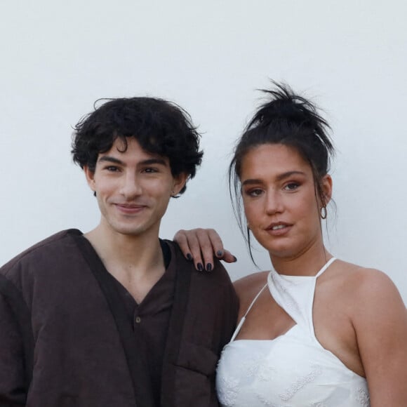 Adele Exarchopoulos et Sayyid El Alami - Photocall du défilé Jacquemus pour la présentatation de la toute dernière collection "Le Raphia" au Bourget, Seine-Saint-Denis, le 12 décembre 2022. © Veeren-Clovis/Bestimage