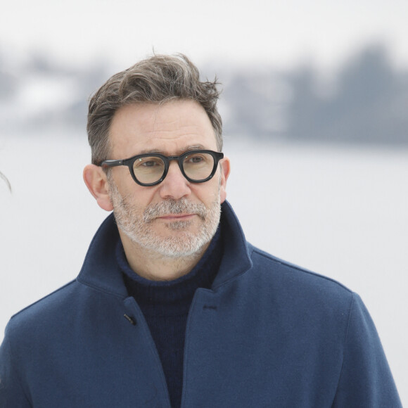 Michel Hazanavicius - Photocall du jury du 30e Festival international du film fantastique de Gérardmer, le 26 janvier 2023. © Denis Guignebourg / Bestimage