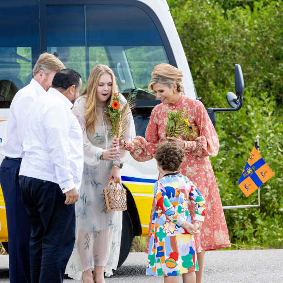 Le roi Willem-Alexander, la reine Maxima et la princesse Catharina-Amalia des Pays-Bas visitent les anciennes huttes d'esclaves "Witte Pan" à Bonaire, Antilles néerlandaises, Pays-Bas, le 28 janvier 2023. Cette visite s'inscrit dans le cadre du voyage de la famille royale dans les Caraïbes néerlandaises. 