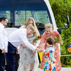 Le roi Willem-Alexander, la reine Maxima et la princesse Catharina-Amalia des Pays-Bas visitent les anciennes huttes d'esclaves "Witte Pan" à Bonaire, Antilles néerlandaises, Pays-Bas, le 28 janvier 2023.. Cette visite s'inscrit dans le cadre du voyage de la famille royale dans les Caraïbes néerlandaises. 