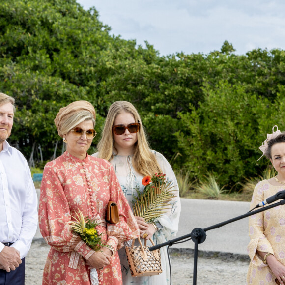 Le roi Willem-Alexander, la reine Maxima et la princesse Catharina-Amalia des Pays-Bas visitent les anciennes huttes d'esclaves "Witte Pan" à Bonaire, Antilles néerlandaises, Pays-Bas, le 28 janvier 2023. Cette visite s'inscrit dans le cadre du voyage de la famille royale dans les Caraïbes néerlandaises. 