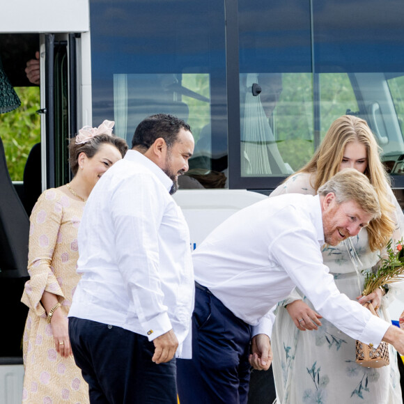 Le roi Willem-Alexander, la reine Maxima et la princesse Catharina-Amalia des Pays-Bas visitent les anciennes huttes d'esclaves "Witte Pan" à Bonaire, Antilles néerlandaises, Pays-Bas, le 28 janvier 2023. Cette visite s'inscrit dans le cadre du voyage de la famille royale dans les Caraïbes néerlandaises. 