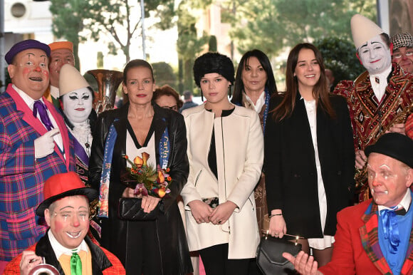 La Princesse Stéphanie de Monaco et ses filles Camille Gottlieb et Pauline Ducruet ont assisté à la 4ème représentation du 39ème Festival International du Cirque de Monte-Carlo au chapiteau de Fontvieille à Monaco, le 18 janvier 2015.